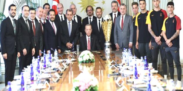 Başkan Erdoğan şampiyon Galatasaray’ı kabul etti