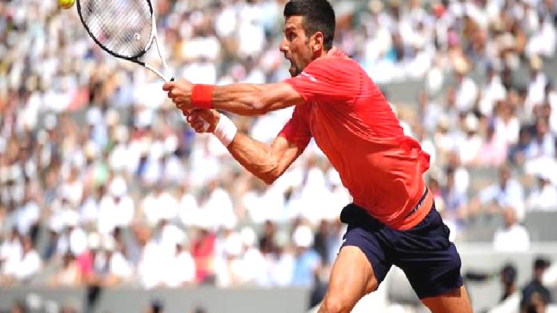 Fransa Açık’ta ilk finalist Djokovic