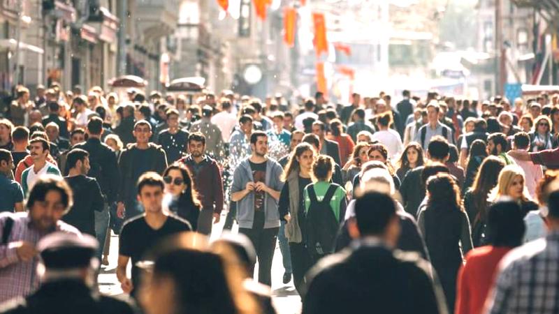 Mehmet Tezkan: Muhalefet sadece seçim kaybetmedi, ses çıkarmayan, tepki göstermeyen toplum oluşmasına da katkı yaptı