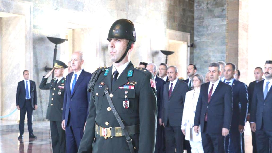 TBMM Başkanı Kurtulmuş, Anıtkabir’i ziyaret etti