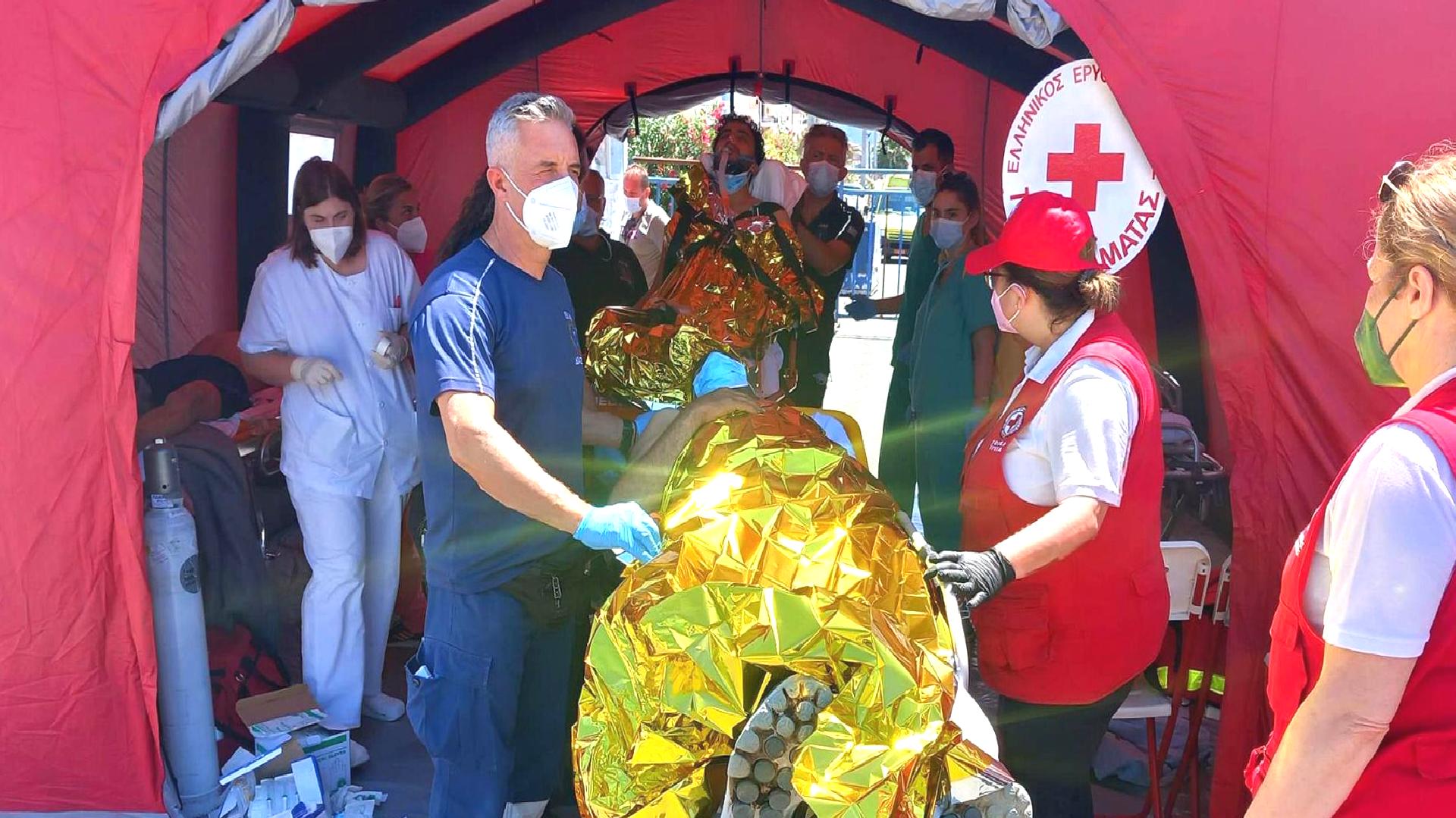 Yunanistan’da göçmenleri taşıyan tekne battı: En az 78 ölü