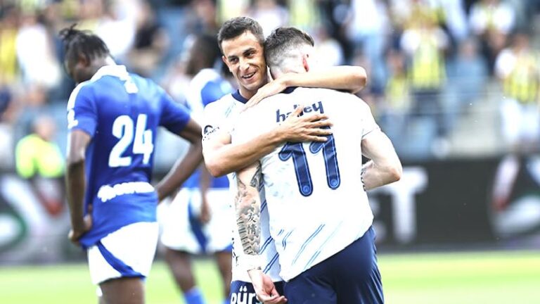 Alexander Djiku ve Bartuğ Elmaz, Fenerbahçe’nin Strasbourg galibiyetini değerlendirdi