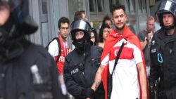 Almanya’da bazı Türk taraftarlar gözaltına alındı