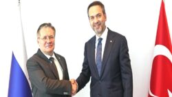 Bakan Albayrak Rosatom Genel Müdürü Lihaçev’le görüştü