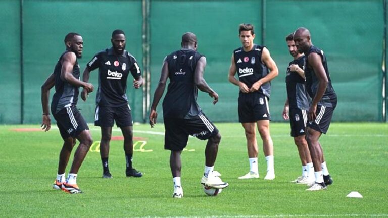 Beşiktaş’ta 3 yıldız takıma döndü