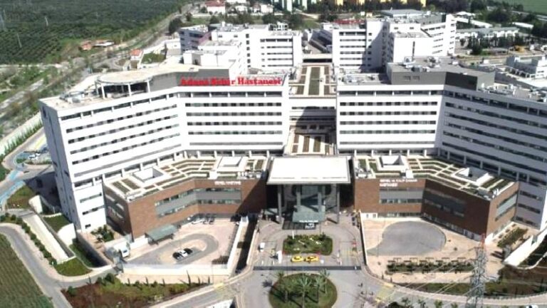 BirGün: İl hastaneleri ihaleleri projeleri tamamlanmadan ihaleye çıkarıldı; 23 mühendis ve mimar sürüldü