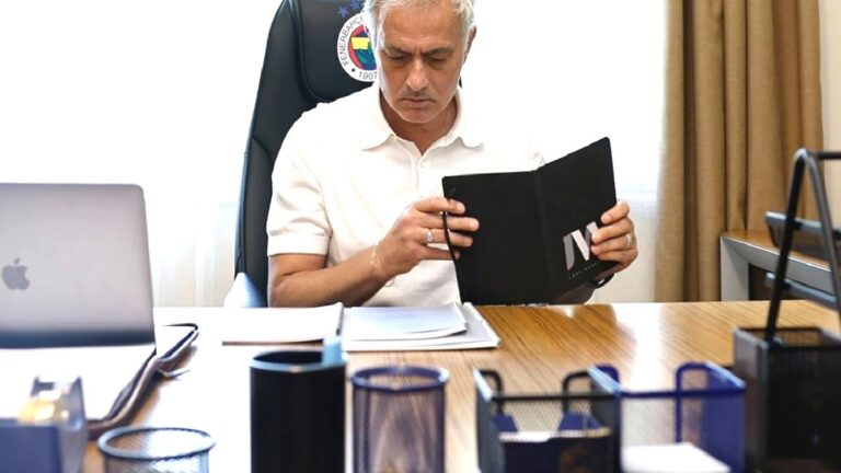 FENERBAHÇE TRANSFER HABERLERİ: Jose Mourinho neşteri vurdu! Tam 6 futbolcu…