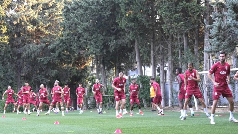 Galatasaray’ın kamp kadrosu belirlendi!