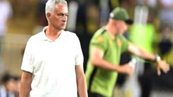 Jose Mourinho neşteri vurdu! Fenerbahçe’de 7 ayrılık birden