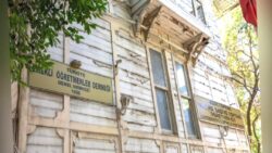 Kadıköy Kaymakamlığı’ndan Emekli Öğretmenler Derneği’ne tahliye talebi: 60 yıldır buradayız!