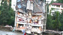 Kastamonu Valiliği, 72 kişinin hayatını kaybettiği sel olayında kamu görevlileri hakkında soruşturma izni vermedi