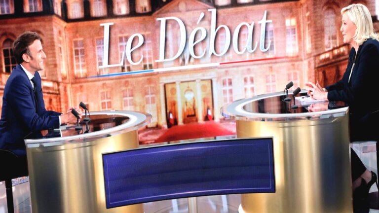 Le Pen: Macron, idari darbe hazırlığı yapıyor