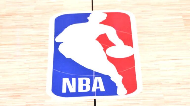 NBA, 76 Milyar dolarlık yayın hakları anlaşmasıyla rekor kırdı