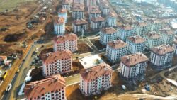 TOKİ’nin Hatay’daki ‘deprem konutu’ ihalesi Erdoğan’ın komşusuna verildi