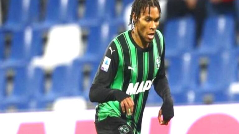 TRANSFER HABERİ – Sassuolo Fenerbahçe’yi doğruladı! İşte Lauriente için beklenen bonservis