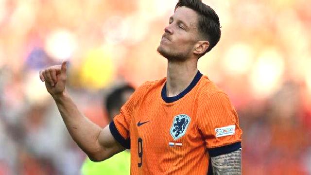 Wout Weghorst’tan Beşiktaş açıklaması!