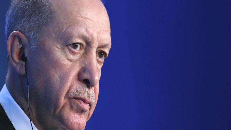Cumhurbaşkanı Erdoğan, Haniye’nin eşi ve çocukları ile telefon görüşmesi gerçekleştirdi