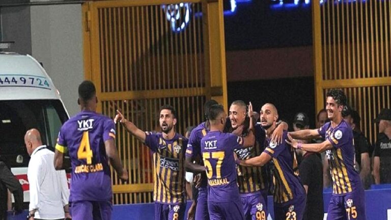 Eyüpspor 4-1 Bodrum FK (MAÇ SONUCU – ÖZET) Eyüpspor ikinci yarıda açıldı!