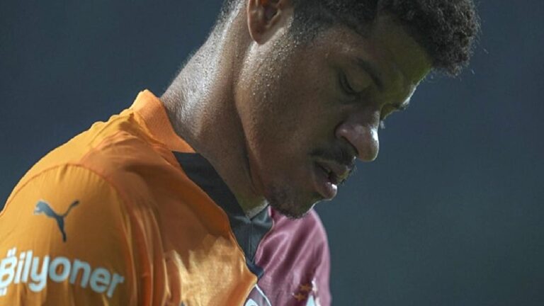 Galatasaray’dan Gabriel Sara’ya tebrik mesajı!