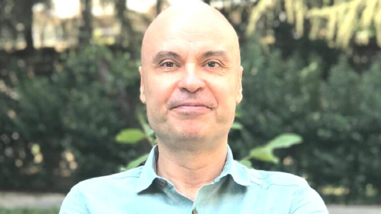 Görevine iade edilmişti: Kayyım yönetim Prof. Dr. Cem Say’ı yeniden görevden aldı