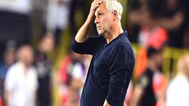 Lille’de Bruno Genesio’dan o soruya flaş yanıt! “Oyuncularımın yerde kalma nedeni…”