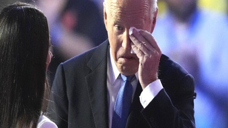 Rus uzman: Biden, neo-Nazi Kiev rejiminin yaratıcılarından biri olarak tarihe geçecek