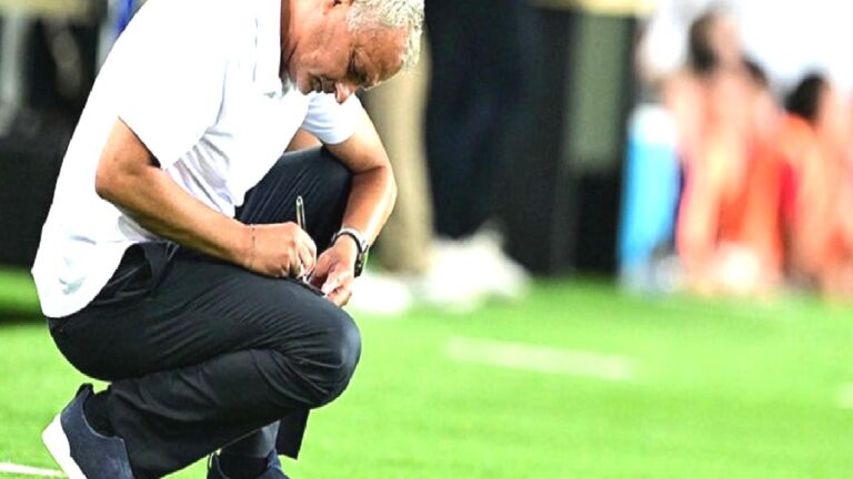 TRANSFER HABERİ: Mourinho Lille maçı sonrası neşteri vurdu! Fenerbahçe’de 12 ayrılık birden