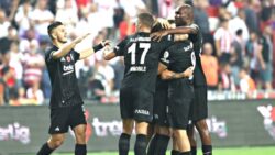 Beşiktaş’ın Sivasspor karşısındaki ilk 11’i belirlendi