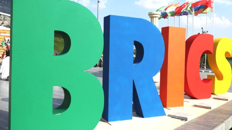 Bolivya Dışişleri Bakanı Sosa: BRICS’e katılmakla ilgileniyoruz
