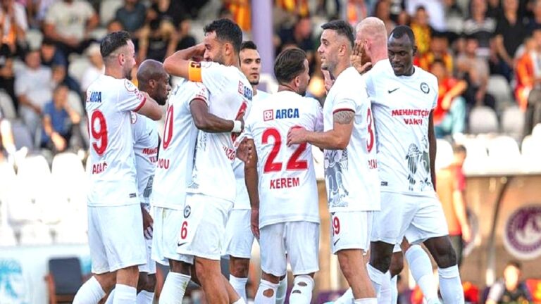 Çorum farklı kazandı: 4-0