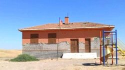 Diyarbakır’ın bir köy okulu öğretmensiz kaldı; eğitim başlamadı