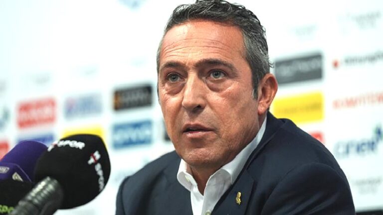 Fenerbahçe’den “Al Koç ve Mourinho arasında soyunma odasında gerginlik” iddiasına yalanlama