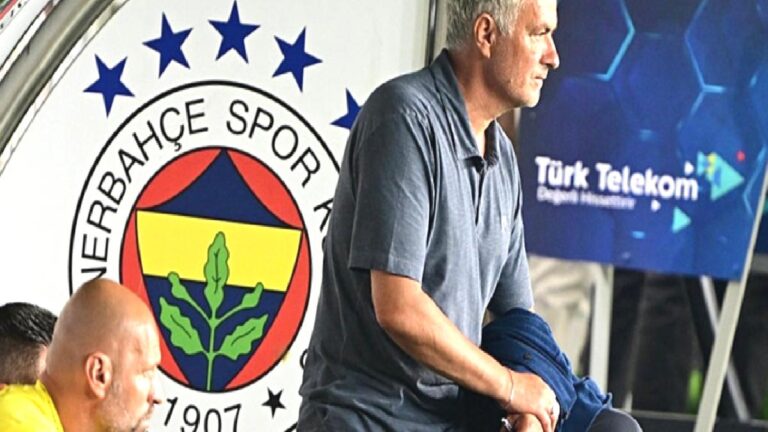 Fenerbahçe’den sol bek atağı! İki oyuncudan biri gelecek