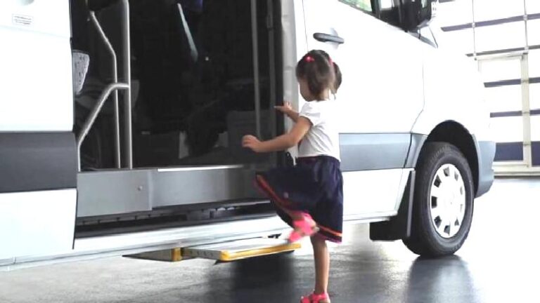 Geçen yıl 25 bin lira olan servis ücreti 65 bin TL yapıldı iddiası!