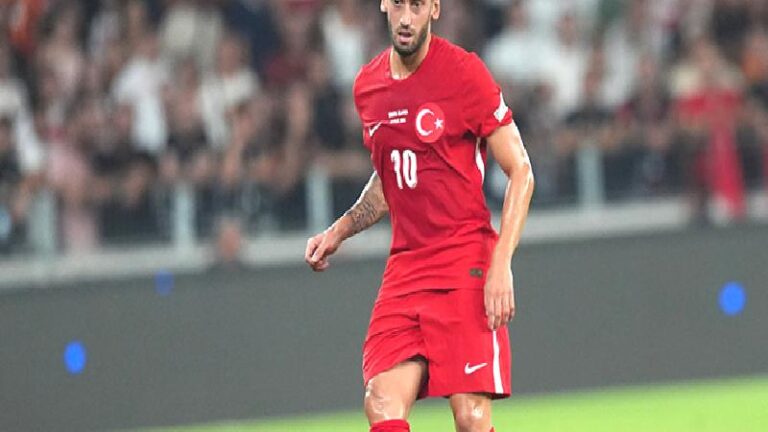 Hakan Çalhanoğlu’ndan Montella sözleri: Belki Türk hoca olmasını istiyorlar