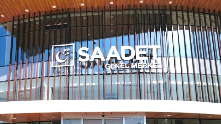 HÜDA Par’ın Anayasa’nın 4. madde çıkışına Saadet Partisi’nden yanıt: Gündemi kendileriyle meşgul etmeye çalışıyorlar