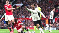 Liverpool, Manchester United’ı 3 golle devirdi