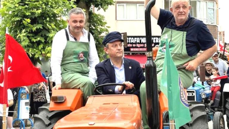 Özgür Özel: Birileri Türkiye tarımına çok ciddi bir tuzak kurmuş, büyük bir oyunla karşı karşıyayız!