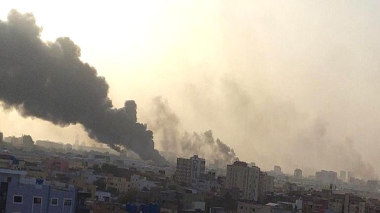 Sudan’da iç savaş tekrardan hareketlendi: Başkent Hartum’da geniş çaplı bir operasyon başlatıldığı duyuruldu