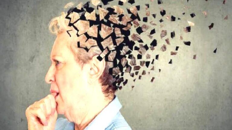 Türkiye’de yaklaşık 800 bin Alzheimer hastası var: Kadınlarda risk daha yüksek