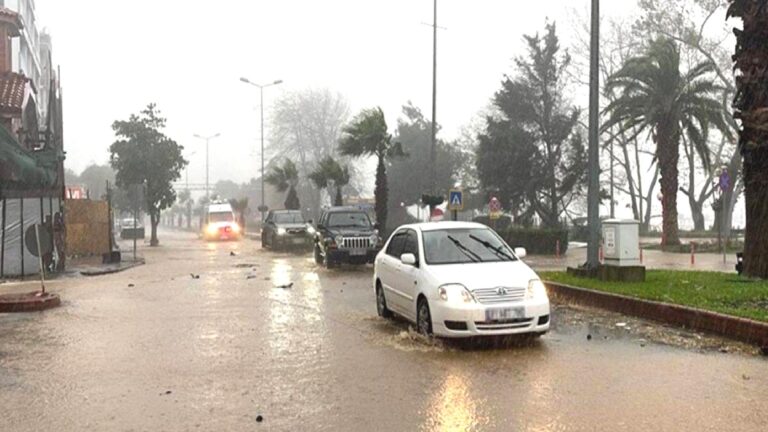 Zonguldak’ta olumsuz hava koşulları nedeniyle eğitime 1 gün ara