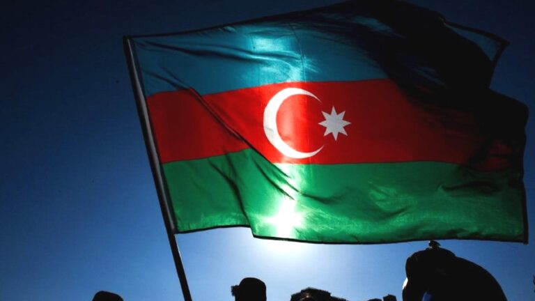 Azerbaycan’dan Avrupa Birliği’ne nota: ‘Bölgedeki barış çabalarına zarar veriliyor’