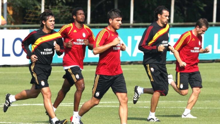 Galatasaray’ın eski oyuncusundan Elfsborg’a uyarı: İstanbul’da sizi cehennem bekliyor