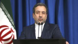 İran Dışişleri Bakanı Erakçi:’Avrupa’nın bölgeye yönelik kötü niyetli ‘böl ve yönet’ müdahalesi dönemi çoktan sona erdi’