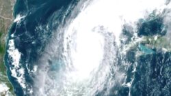 Milton Kasırgası’nın şiddeti beşinci kategoriye çıkarıldı: ABD’de yüz yılın en yıkıcı kasırgası olabilir!