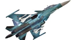 Rus Su-34 bombardıman uçağı, Ukrayna ordusunun Kursk Bölgesi’ndeki asker yığınağını vurdu