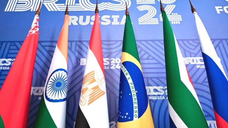 Rus uzman: BRICS’in ortaya çıkışı Batı’nın uluslararası yönetişimin gelişimini kontrol edememesinden kaynaklı