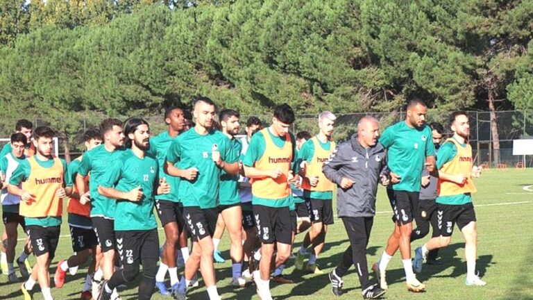Sakaryaspor evine dönüyor