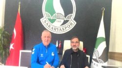 Sakaryaspor’da Mesut Bakkal dönemi!