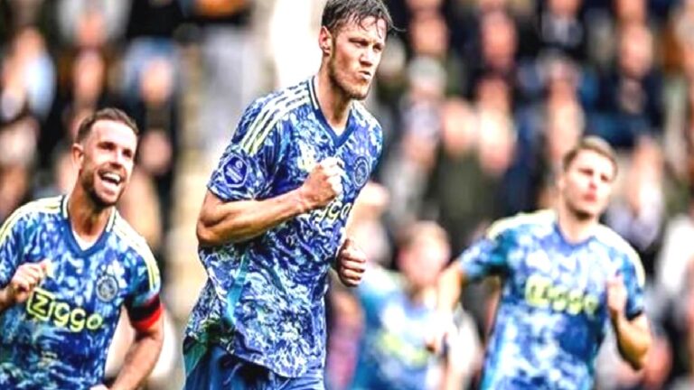 Ajax’tan flaş karar! Eski logolarını kullanacaklar